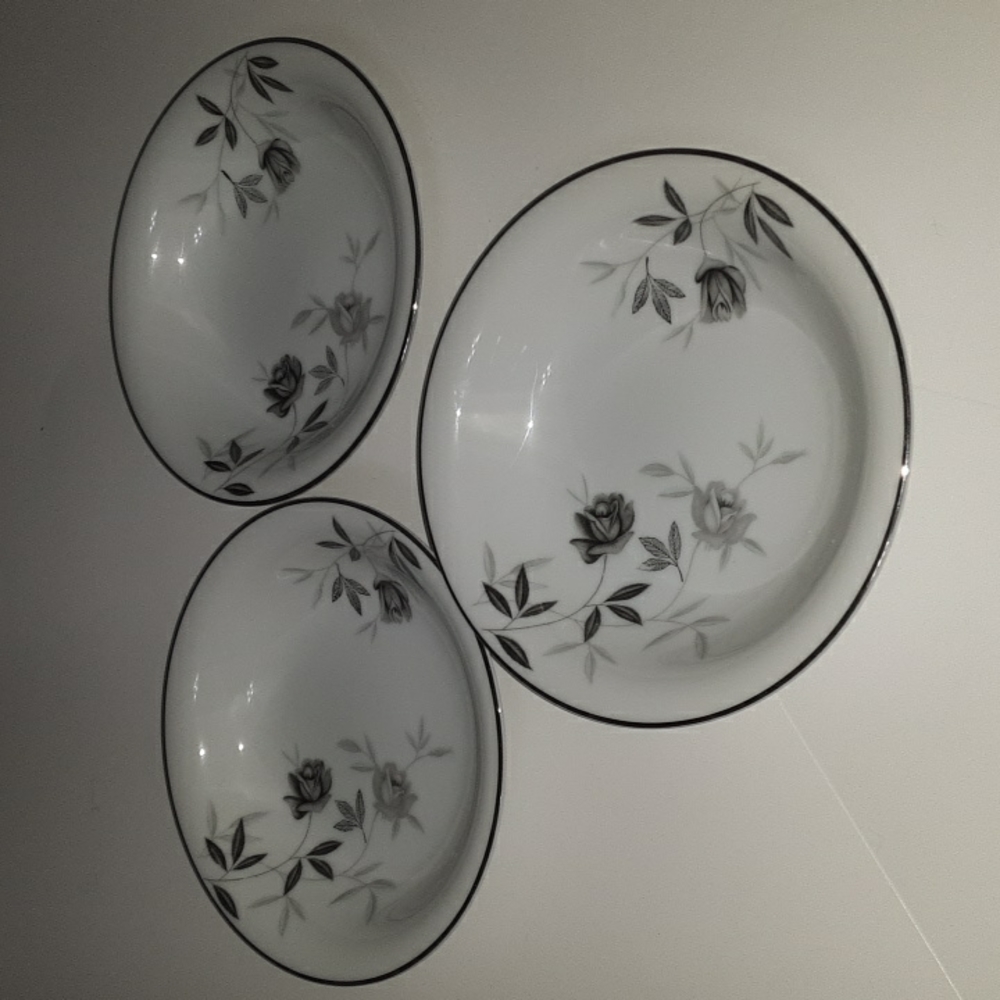 Vintage Noritake "Rosamor" dessert bowls - Set of 3
